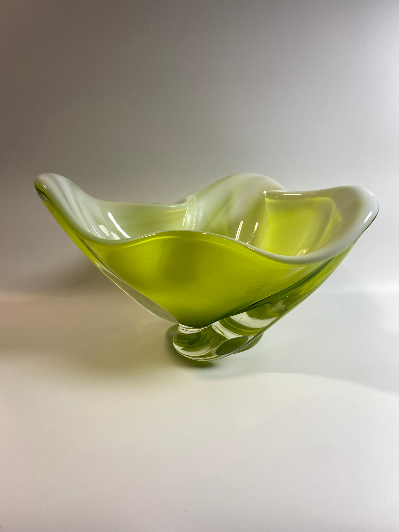 Vintage Art Glass Yellow/Green Bowl