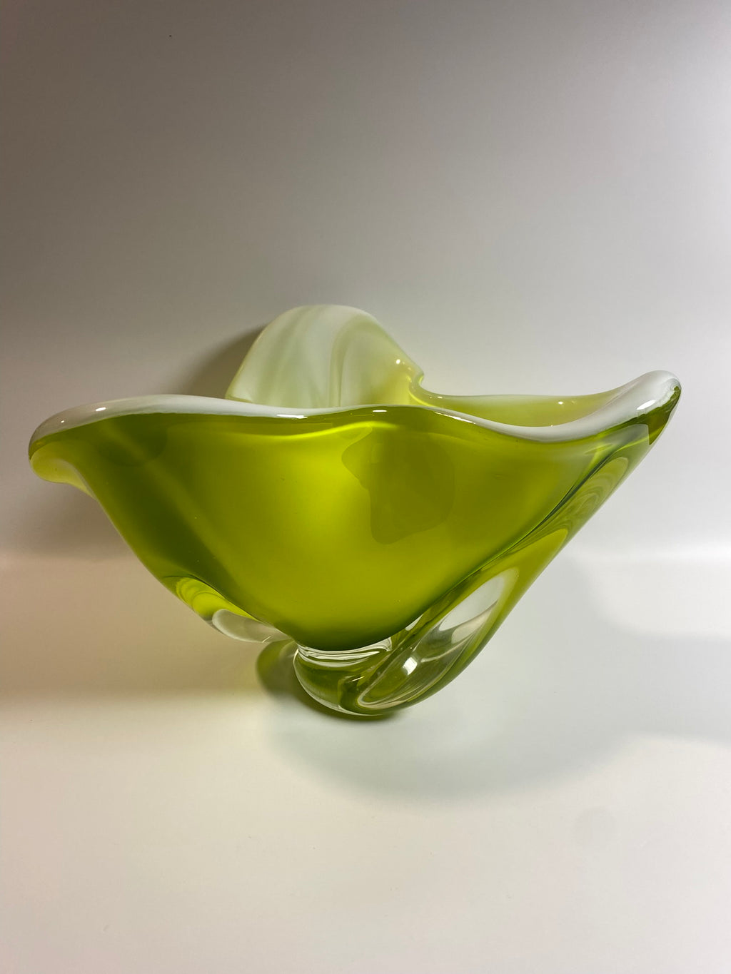 Vintage Art Glass Yellow/Green Bowl