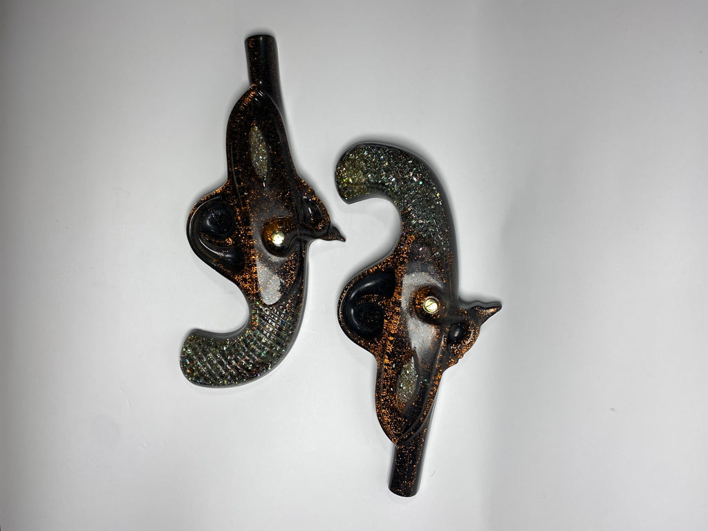 Vintage Pair Resin Gun Wall Plaques